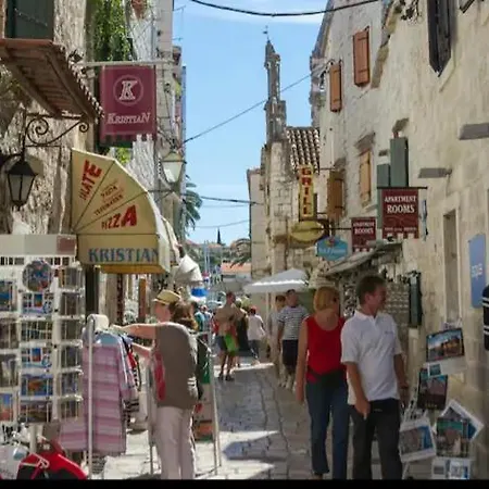 Lux Trogir Exterior photo