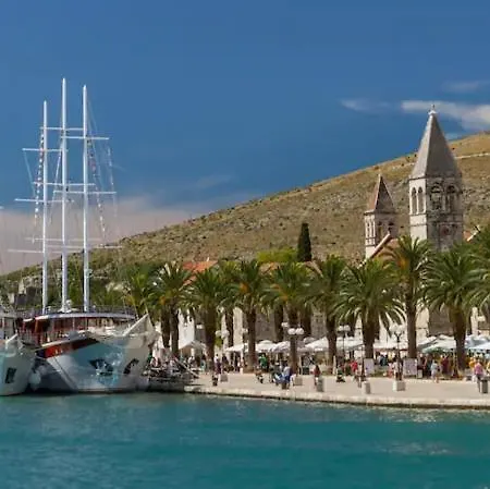 Lux Trogir Exterior photo